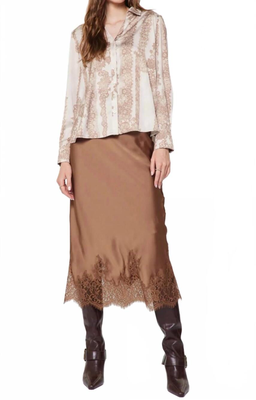 NEW CURRENT AIR floral lace pleated back blouse in pink